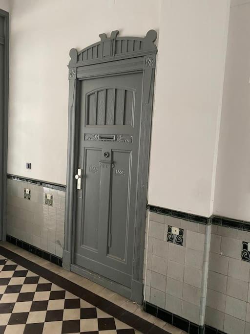 Appartamento Art Nouveau Ap In Berlins Center *